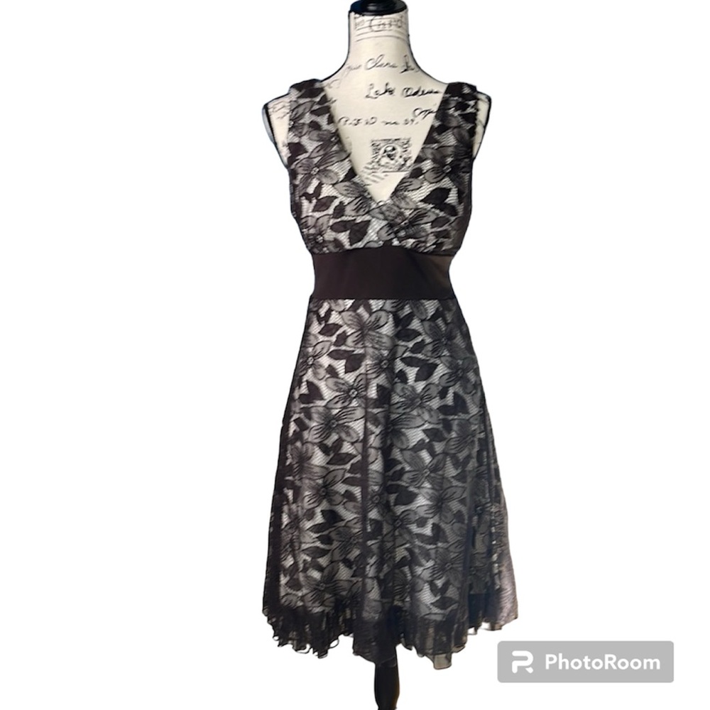 Brown lace floral dress